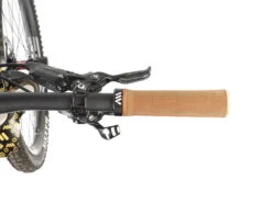 Bermgrepen - Gom -Fietsonderdelen AMSBermGum 1 web 1800x1350