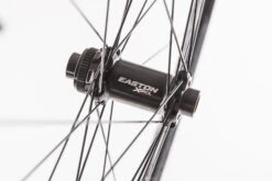 EASTON Wiel EA70 AX Disc Voor 700C - 15x100/9x100 -Fietsonderdelen Easton LRS 16 15x100 9x100 1