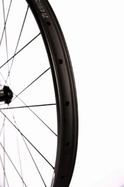 Acros Enduro Race Carbon 27.5'' Wielset - TA15/TA12 12 Acros Enduro Race Carbon 27.5'' Wielset - TA15/TA12 -Fietsonderdelen felgen detail 23sngtlqtvcws9