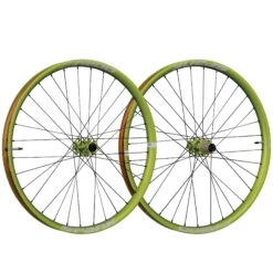 SPANK Oozy Trail 395+ 650B Wielset - VR: 15/20mm HR: 12/142mm - Groen