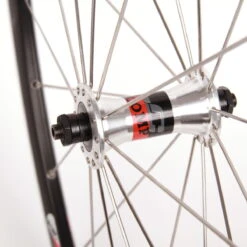 XLC WS-R03 Wielset 28 Inch Van Miche -Fietsonderdelen ws r03 laufradsatz 28 zoll by miche 144148